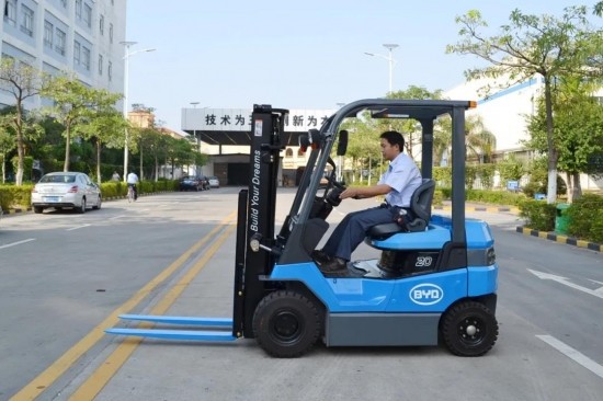 快看！原來這么多“企業”都選擇比亞迪叉車！